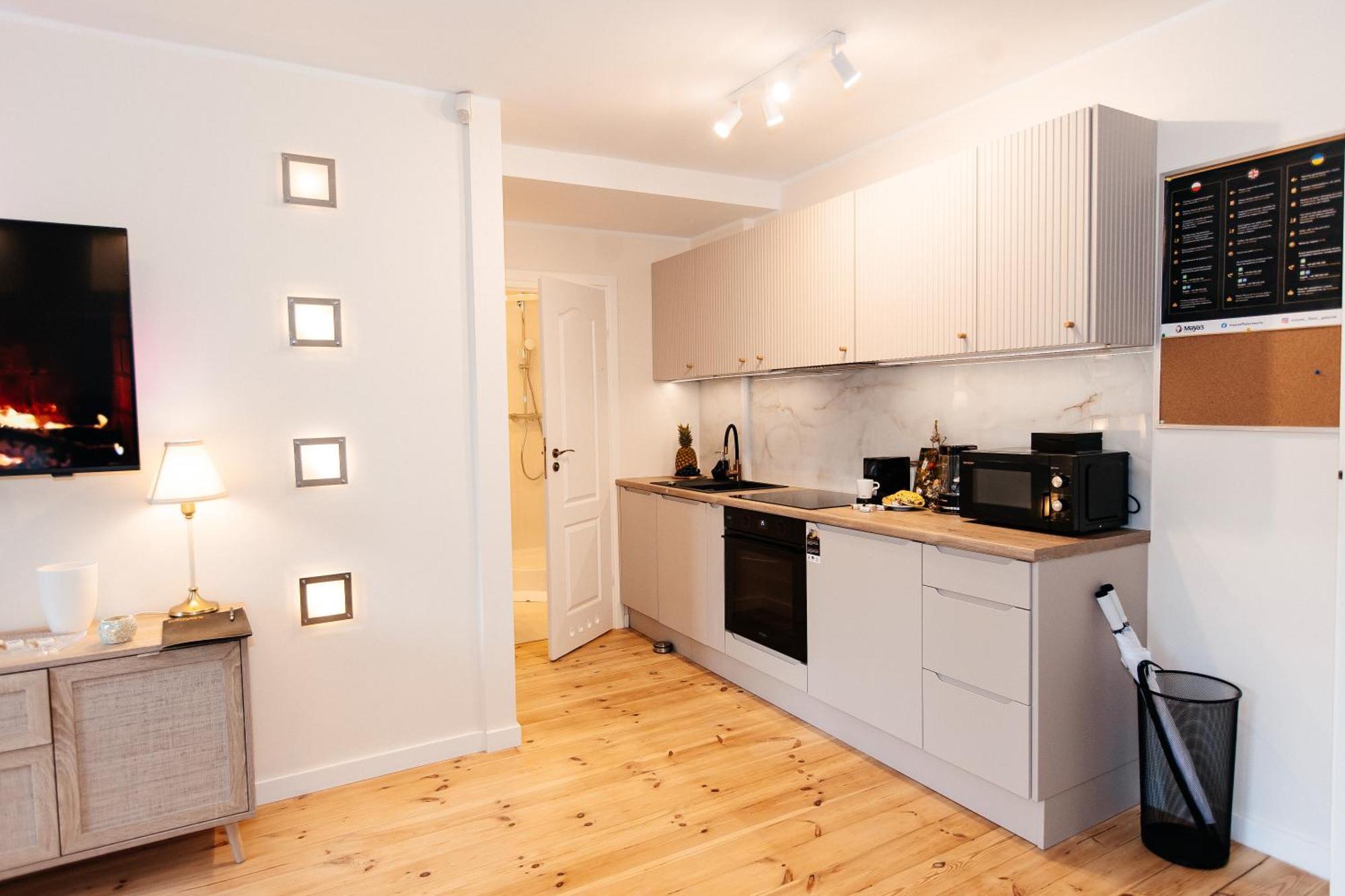 Maya's Flats & 27 - Beautiful On Piwna Street In The Old Town * Gdańsk