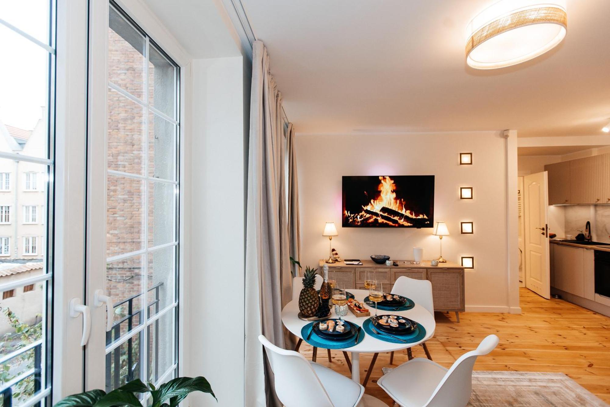 Lägenhet Maya's Flats & 27 - Beautiful On Piwna Street In The Old Town