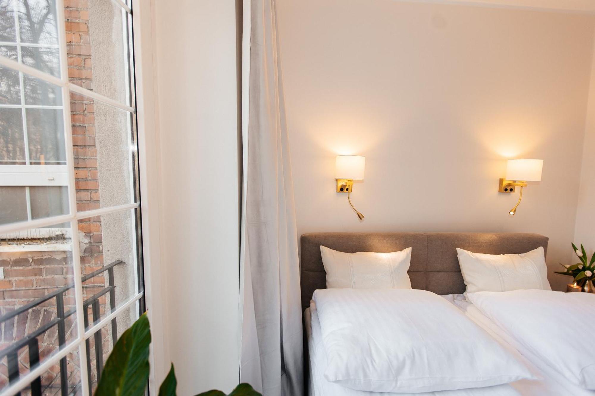 Maya's Flats & 27 - Beautiful On Piwna Street In The Old Town Lägenhet *