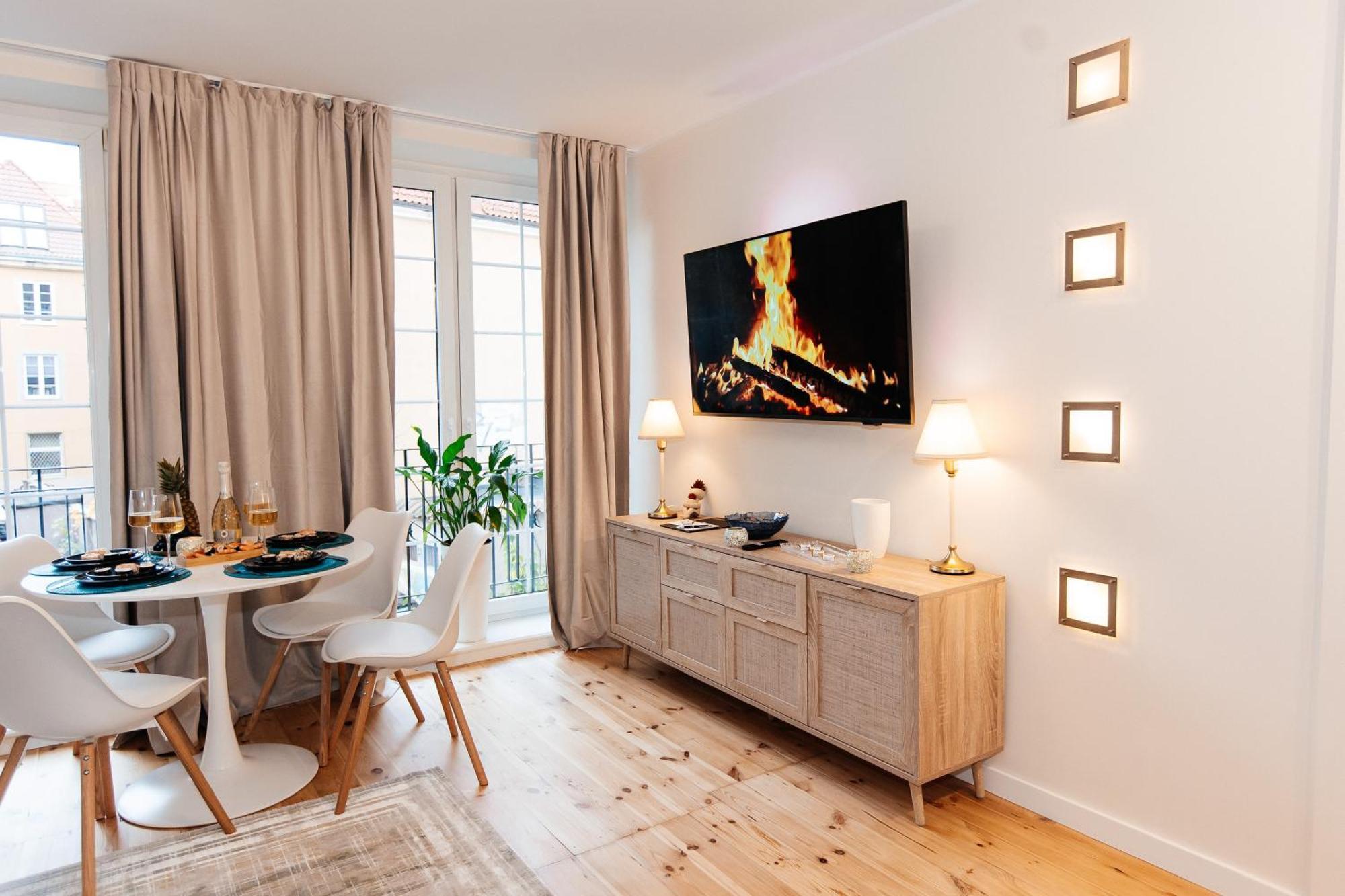Lägenhet Maya's Flats & 27 - Beautiful On Piwna Street In The Old Town