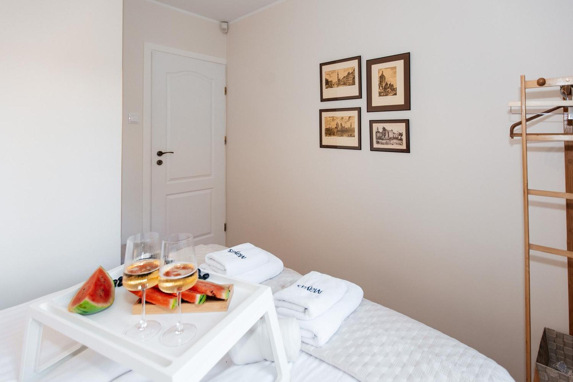 Lägenhet Maya's Flats & 27 - Beautiful On Piwna Street In The Old Town *